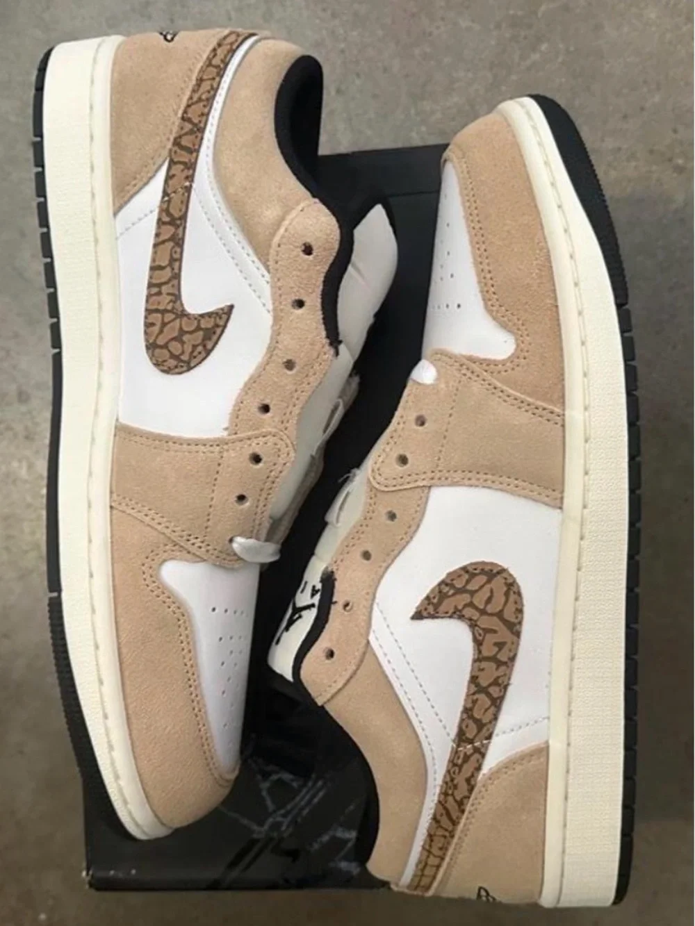 MENS AIR JORDAN 1 LOW SE BROWN ELEPHANT SIZE 10 (WOMENS SIZE 11.5) NWT DEADSTOCK